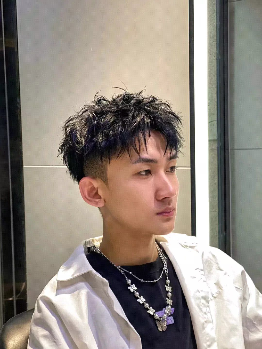 时尚发型 男发想要更多造型，头顶别剪太短，100多款时尚发型供你参考