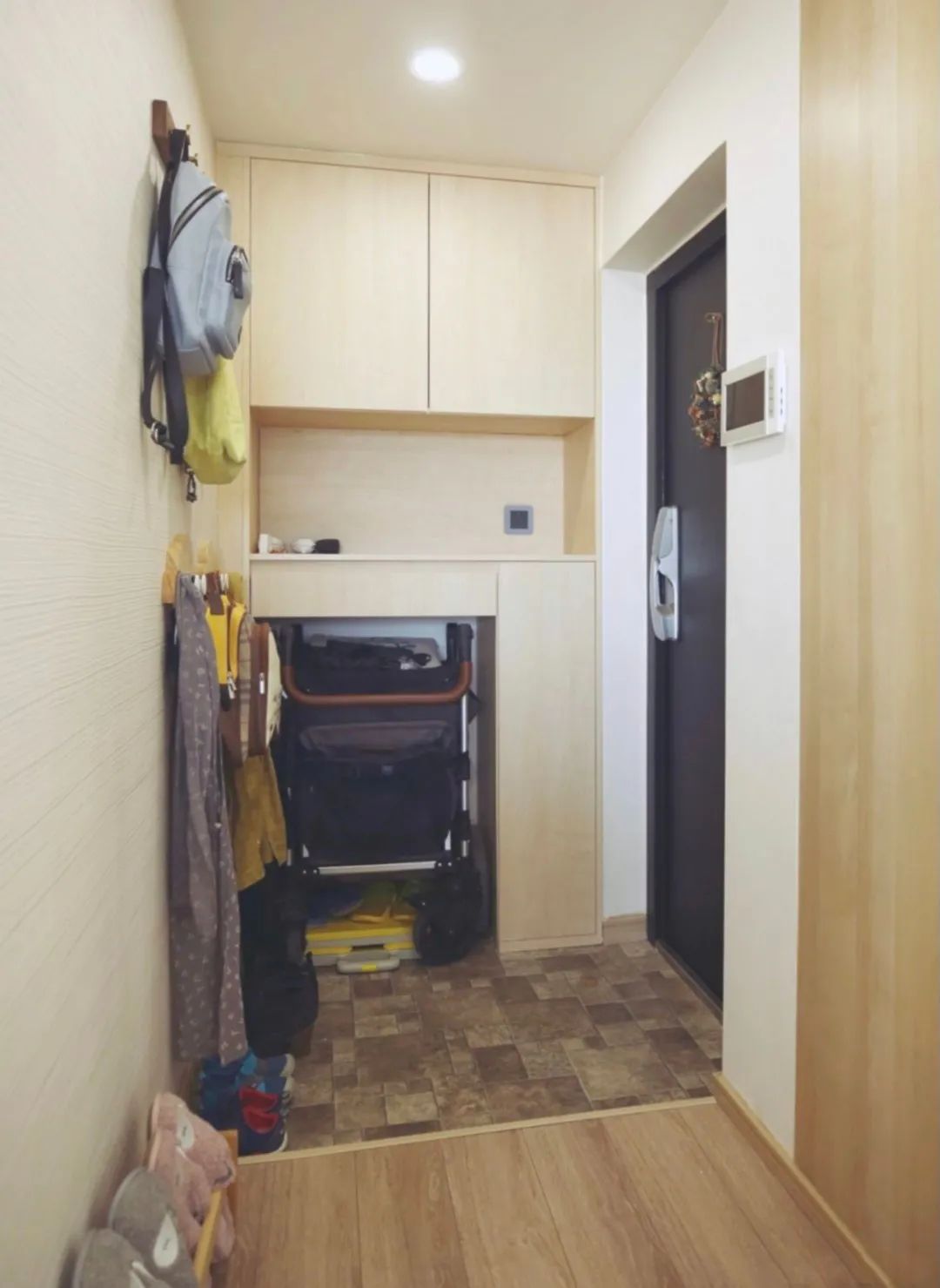 14个教科书玄关攻略!低预算小空间,这么做一进门就赢了