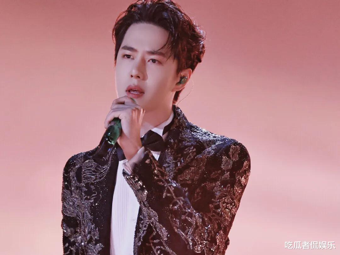 王一博|王一博脸肿全网刷屏，背后或有难言之隐，对艺人何必如此上纲上线