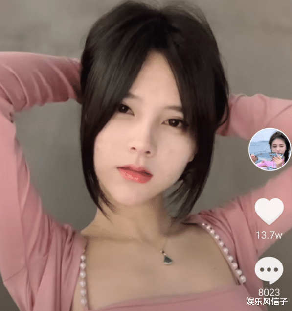 婚纱照|小霸宠晒婚纱照，被质疑要跟“表哥”补扮婚礼，网友：不好看了