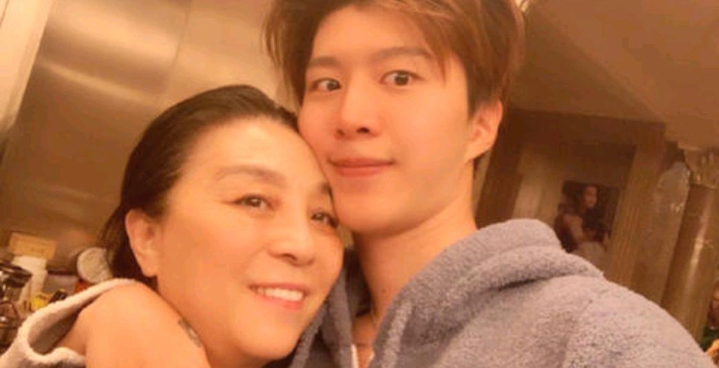 范丞丞|流量明星？网友直言华晨宇、蔡徐坤、范丞丞，明明很火却没代表作