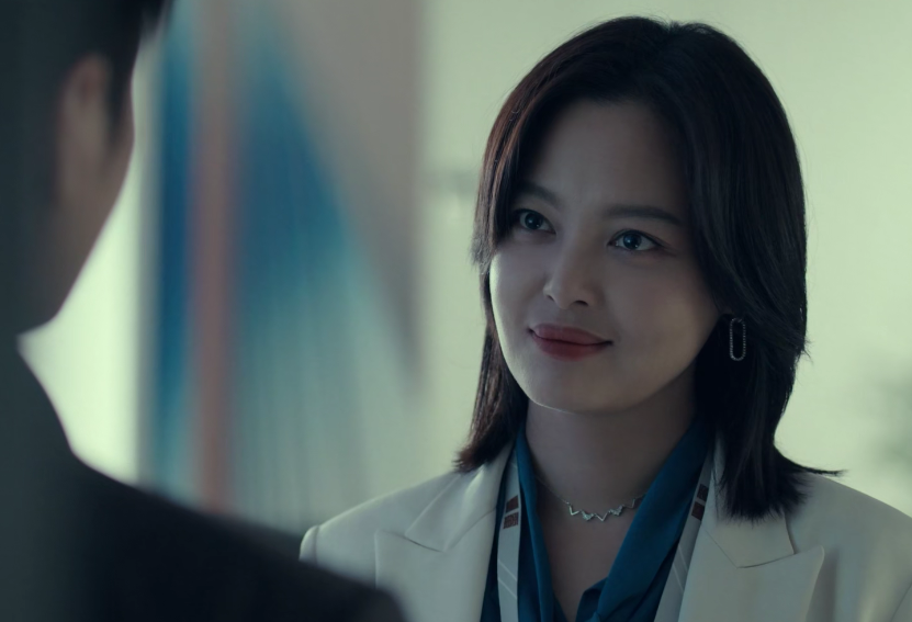 周锐|上线1天收视破2！周迅、张国立都压不住，浙江台“黑马剧”不简单