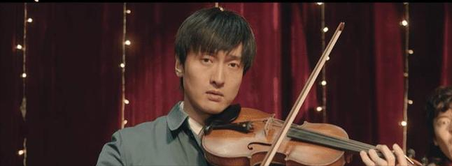 王传君|从2年10部到3年1部，“吃饭砸锅”，和群星唱反调的王传君后悔吗