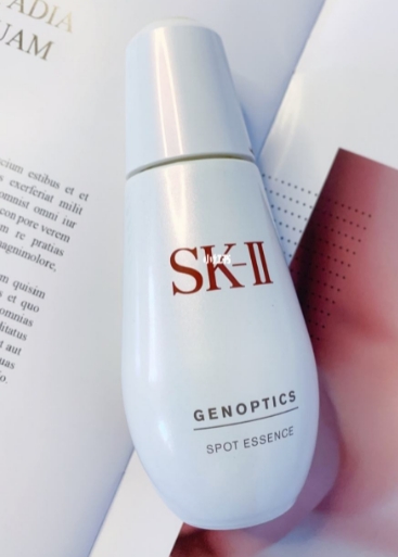 SK-II 盘点几款非常好用的精华液,Olay、法泽拉汝兰雅、SK-II全上榜了