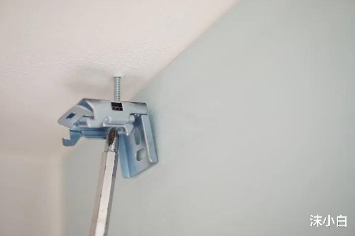 谁说厨房没人装帘子，我家一个不落的全装，自己动手省事又省钱！