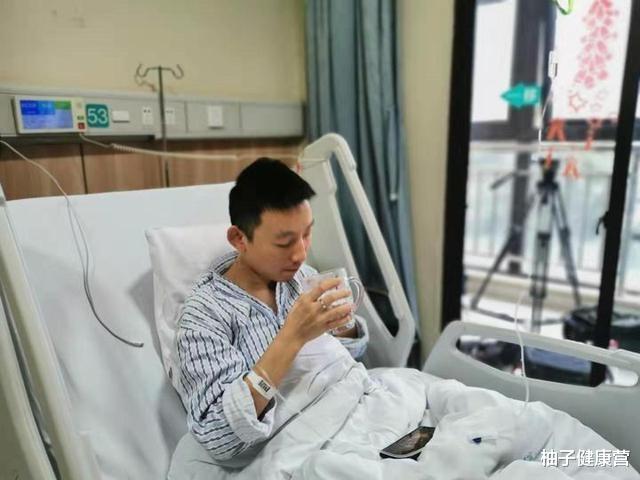 柚子健康营|肝不好人群，警惕身体3种“痣”，日常少碰3物，坚持做好3事