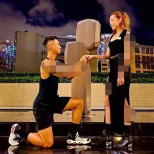 官宣|29岁男星官宣结婚，与妻子甜蜜依偎，女方颜值惊艳手戴十串黄金镯