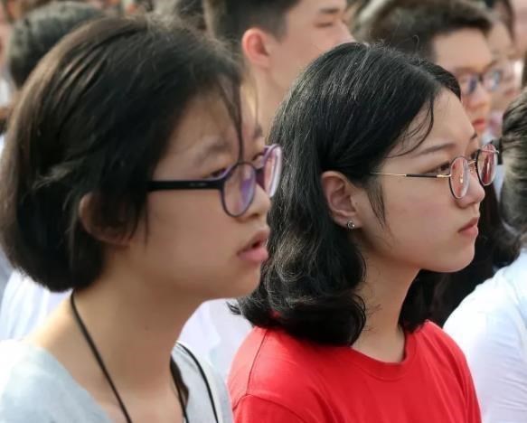 梵恩诗伊宁哥|大学录取通知书上，需有这些内容，否则可能是野鸡大学，建议了解