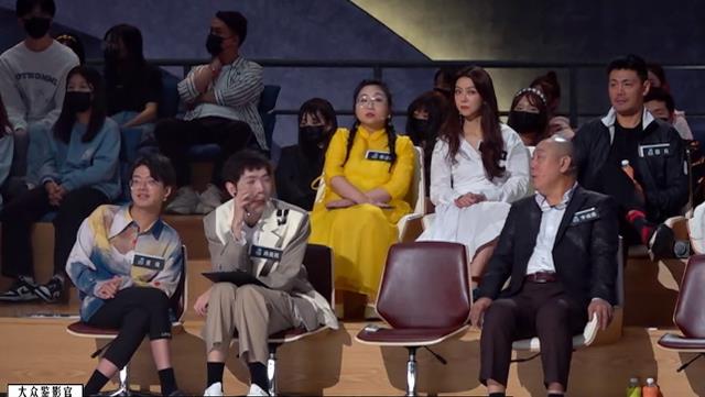 |当电影只剩下人情与尬吹，导演圈的选秀，展露烂片的诞生