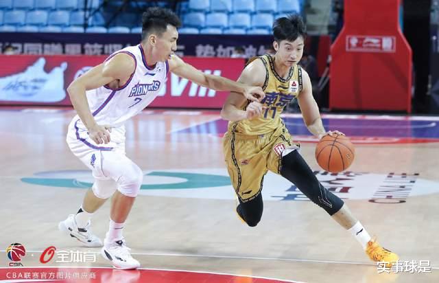 廣東男籃|CBA：遼寧領(lǐng)跑瞄準(zhǔn)廣東，廣廈力克北京重返三甲，附最新積分榜