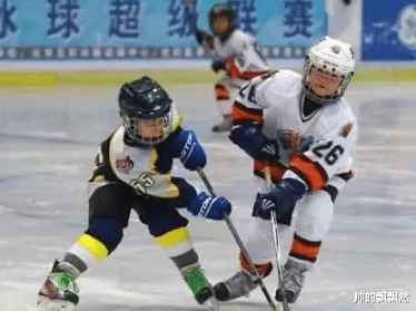 李冠丰|李天一身边的干爹不简单，一个为他逆天改命，一个为他铺路护航