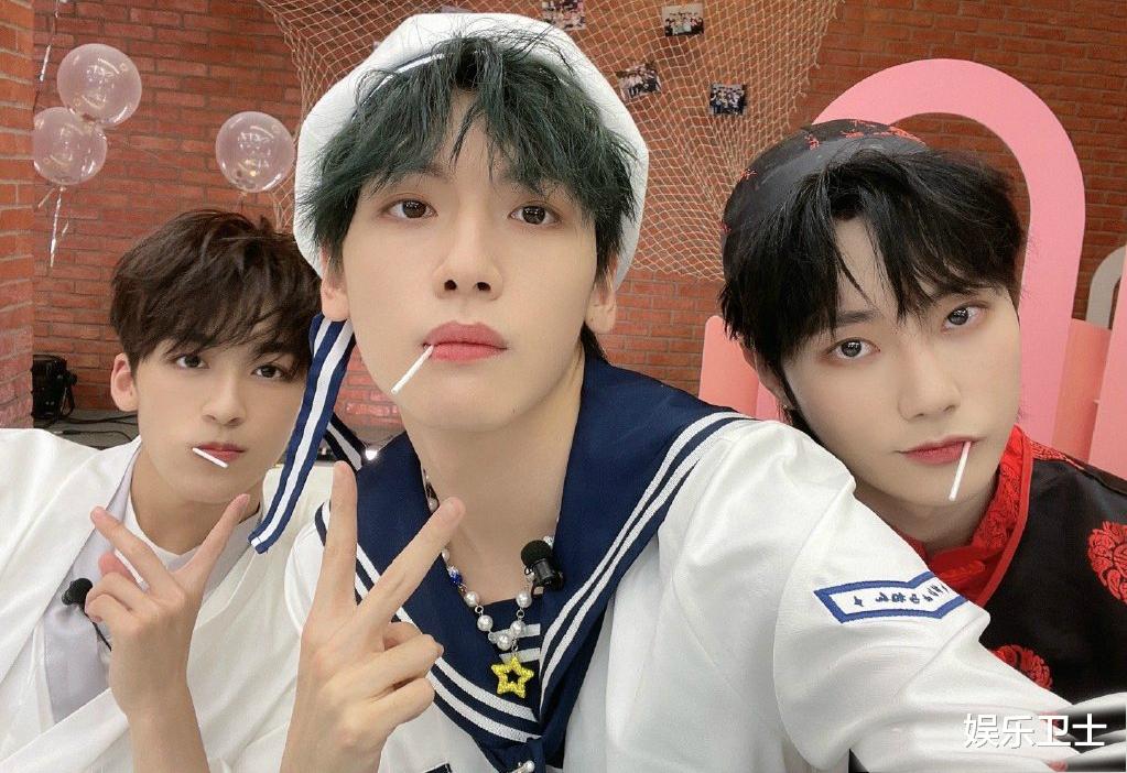 天官赐福|《天官赐福》演员确定，R1SE翟潇闻演谢怜，张凌赫演花城，丁程鑫最惨