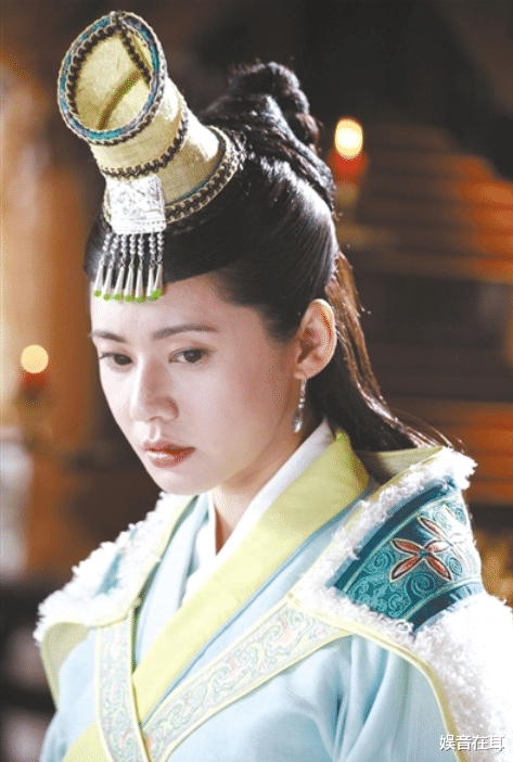 于荣光|于荣光到底有多喜欢帽子？《舞乐》《天龙》都是“木府”风