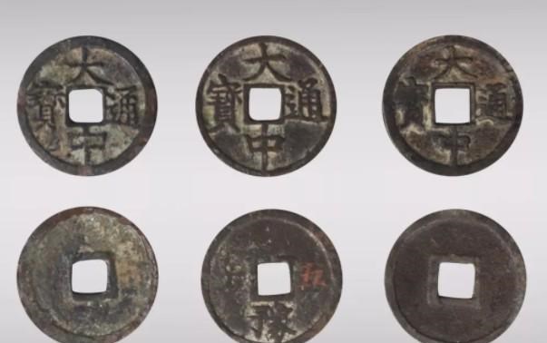 轻语妈妈|朱元璋铸币加了一个字,便解决一个大难题,让贪官们无处遁形