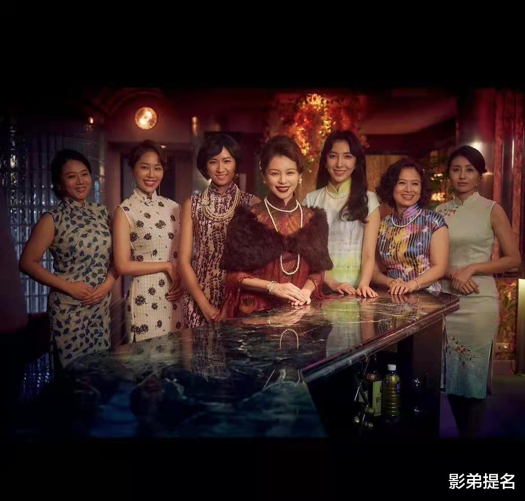 吴慷仁|变装妖艳勾魂妈妈桑，帅气男艺人为戏全身除毛，当女人挺好