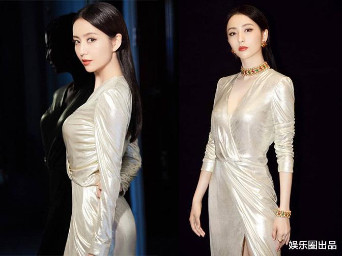 佟丽娅|佟丽娅的高光时刻，穿锡纸裙坐在凳子上凹造型，连脚趾头都是亮点