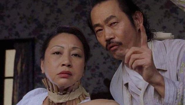 元华|成龙掏800万请他拍戏遭拒,陈思诚给10万就来,元华为啥这么做?