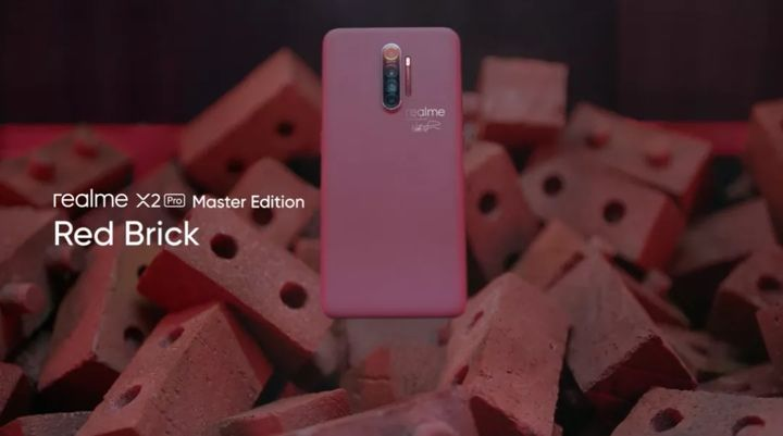 软件|真我GT2系列发布，设计还是熟悉的配方，大师版机主谈谈感想