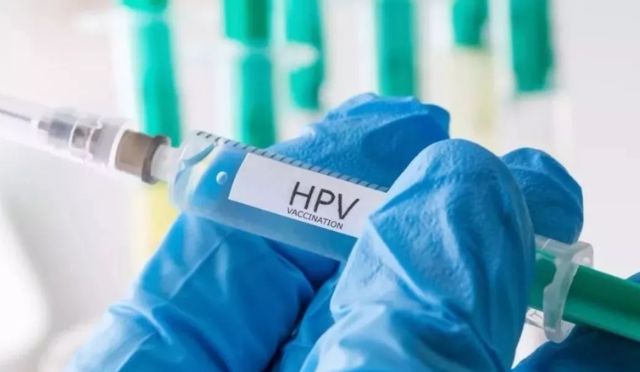 澤瀉|41歲大哥誤認“瘊子”，HPV爆發長滿身，男人會更嚴重？聽聽醫生怎么說
