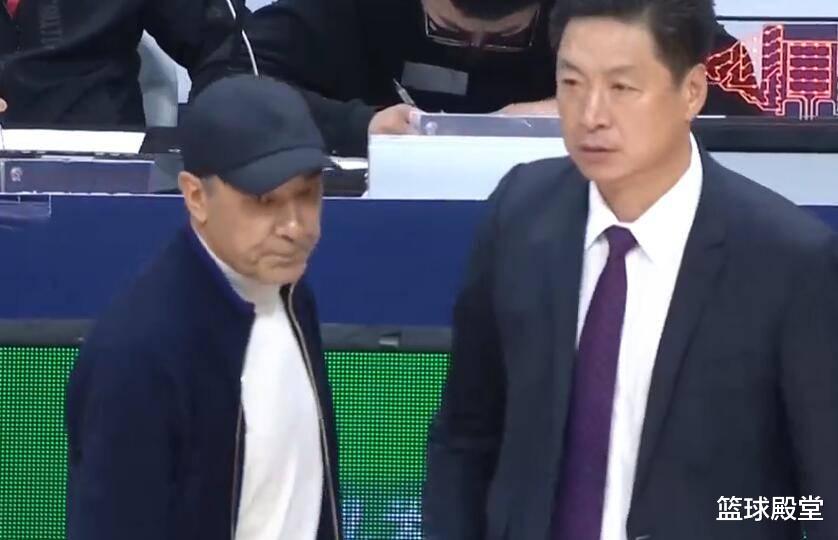 米兰|沪疆赛后！李导谈弥补漏洞+赞防守，阿导批失误+提总结，阿布轻敌