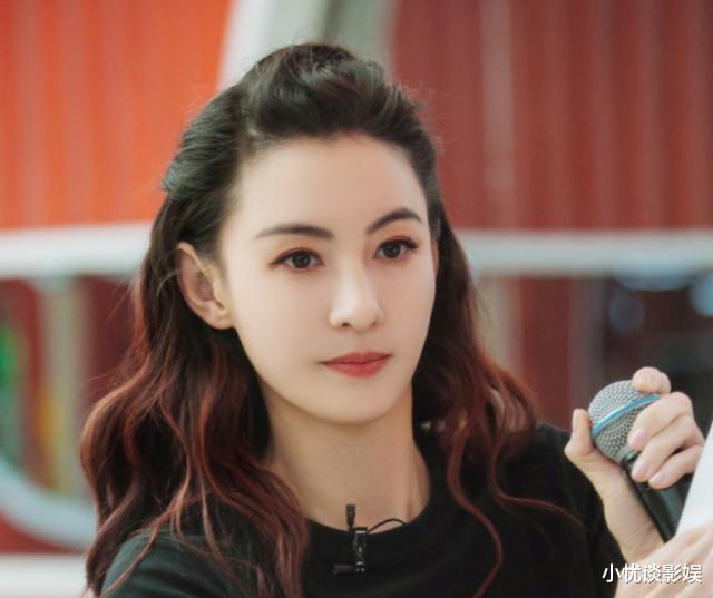 张柏芝|妇产科医师就张柏芝微博发文推断她应该已怀孕30周了，引来热议