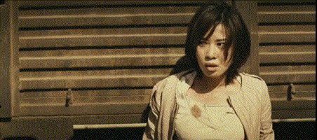 余男|她的国际地位不输章子怡，从不接广告和综艺，如今44岁仍然单身