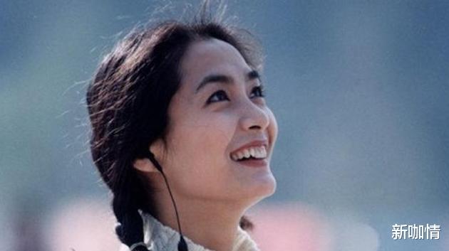 肖战|原来她早已离世！患癌9年一人对抗病魔，葬礼上佟大为哭到晕厥！