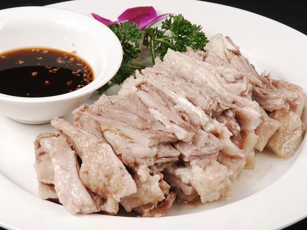 挚爱宝宝一生|女性经常性手脚冰冷？是身体病状的萌发，常喝一物能有效改善