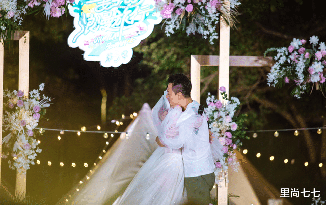 里尚七七|《妻子5》收官，张馨月穿透视装秀性感，秦海璐热舞蒋勤勤扮花旦