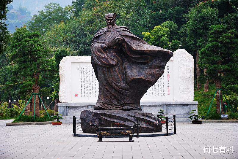 何七有料|司马懿与诸葛亮谁厉害一些?格局揭秘了一切