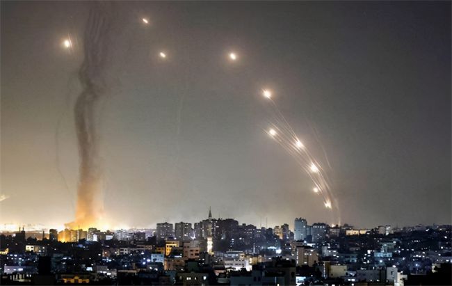 終於等到瞭停火！以色列整夜空襲加沙，巴方摸黑炸瞭以空軍基地-圖2
