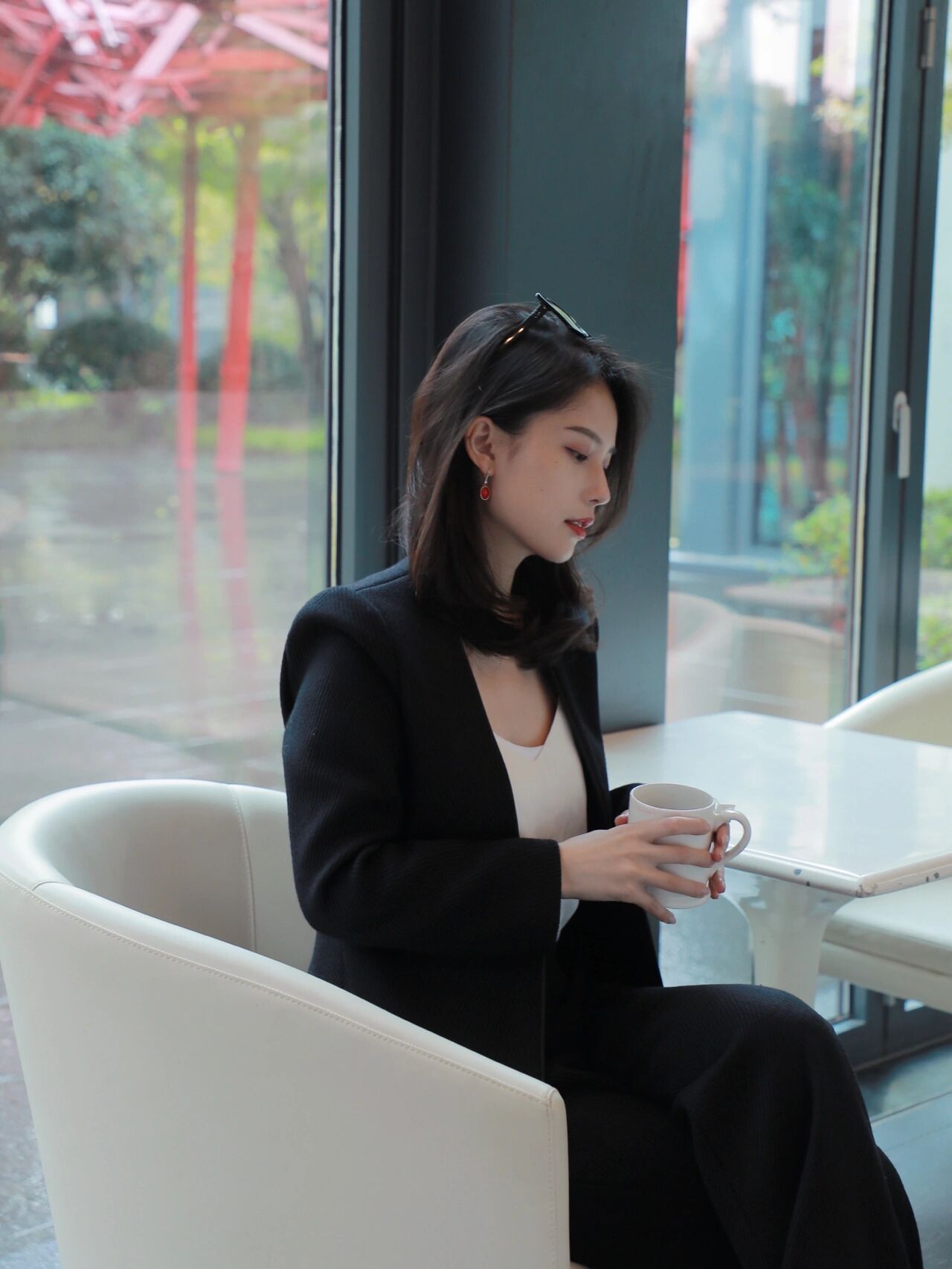 |为什么很多职业经理人辞职后，可以带走主要中层人员到下家