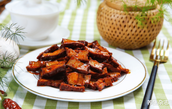 类风湿关节炎|甲状腺有结节,要远离“豆腐”?医生提醒:3种“素食”也要少吃