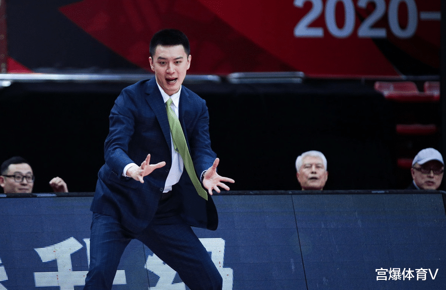 遼寧男籃|CCTV5直播！杜鋒要送遼寧男籃3連敗 楊鳴能否證明自己