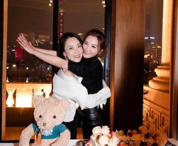 宋亚轩|蔡卓妍办派对庆祝39岁生日,30人参加场面热闹,男友妹妹来送祝福