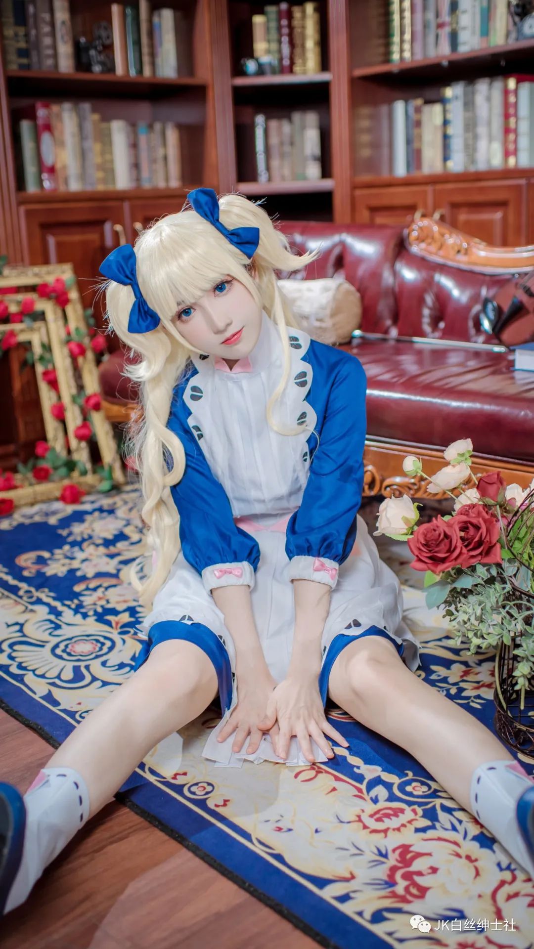 |cos：埃米莉可人偶女仆@衣衣，看看老婆
