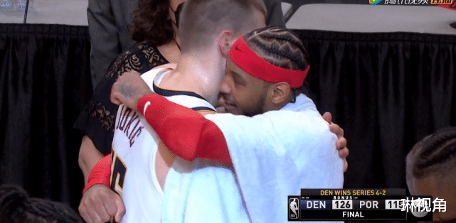 开拓者队|掘金4-2开拓者！约基奇36+8+6，小波特神勇，赛后约基奇一把抱住安东尼