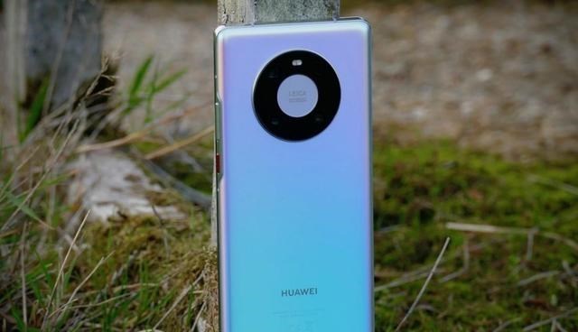 5G|麒麟9000 5G+鸿蒙OS 2，现货供应后，8+256G卖6799过分了？