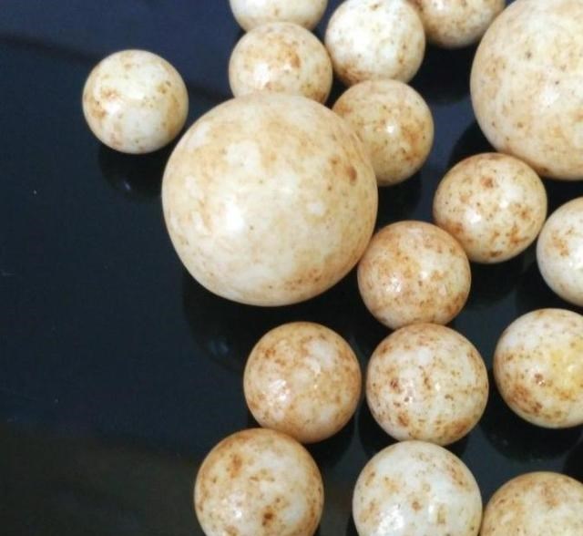 钻石 从科学角度来说，骨灰是什么？多年后又会变成什么？