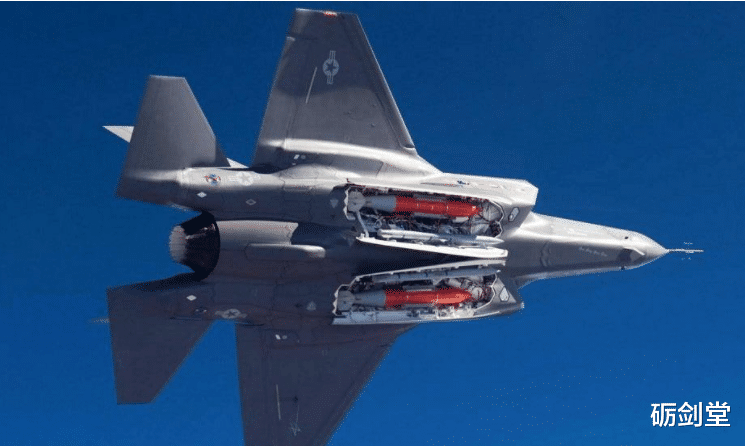 F-35|给隐身战斗机配发核武器，美军直言：就是瞄准俄罗斯的导弹指挥所！