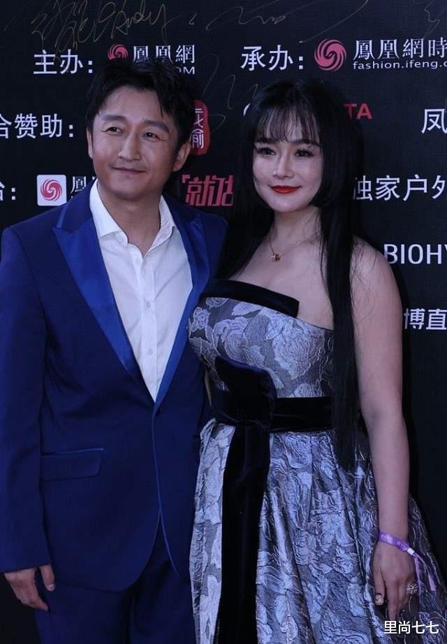 邓萃雯|孙杨罕见走红毯，黄奕肿得没法看陈妍希翻车，冉莹颖邓萃雯秀性感