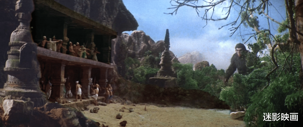 猩猩|44年前，倪匡编剧的港版《金刚》，怪兽居然是华语功夫片之王！