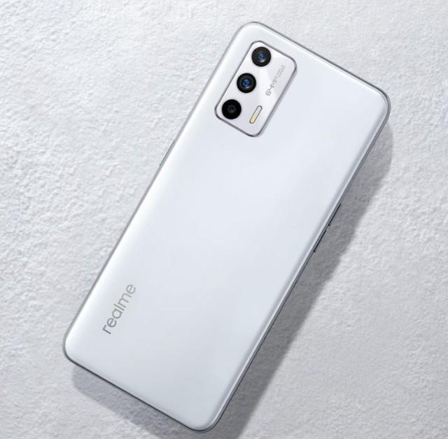 5G|必买：不超过2500块，这4款手机至少流畅用上三五年