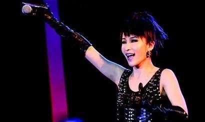 张雨绮|5位做“双眼皮”的明星，白敬亭形象大增，张雨绮因此跟星爷大吵