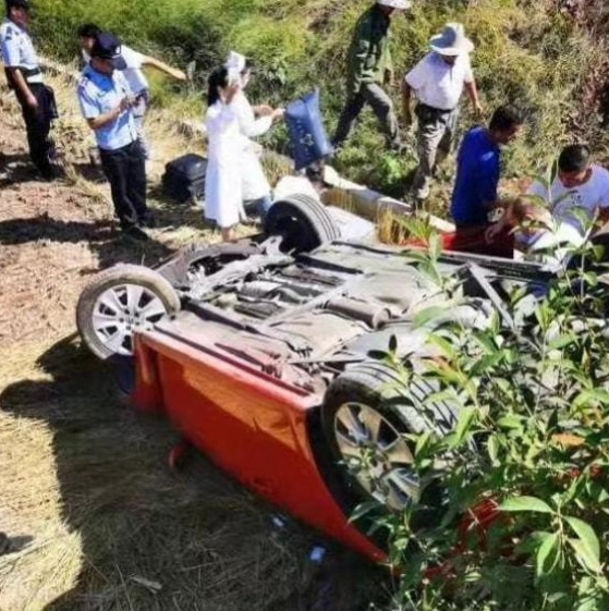 刘亦菲|李羲儿发生严重车祸缝了54针，一些网友的评价却不堪入目