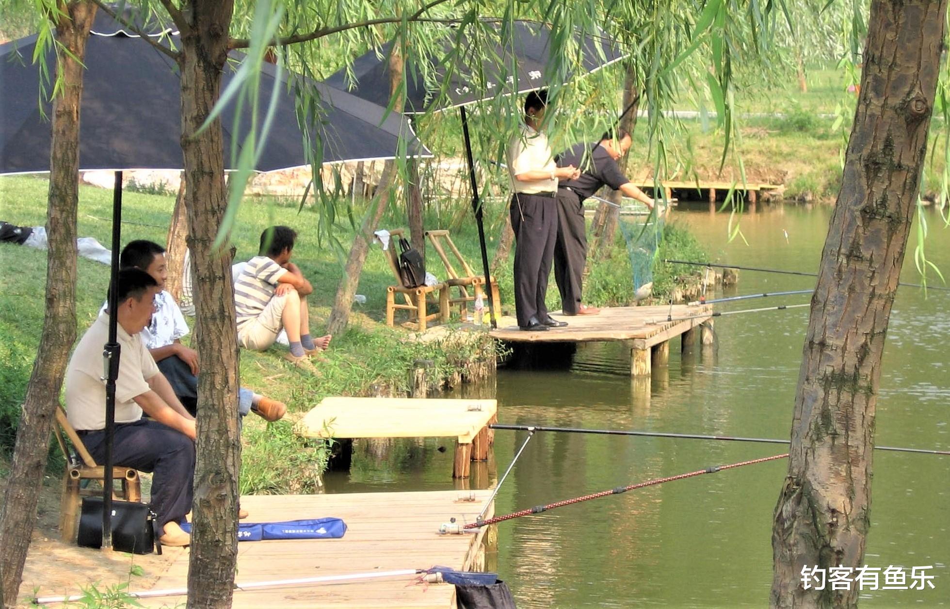 鳊鱼|钓鱼什么时候使用飞铅钓法最好？全飞铅与半飞铅有区别吗？