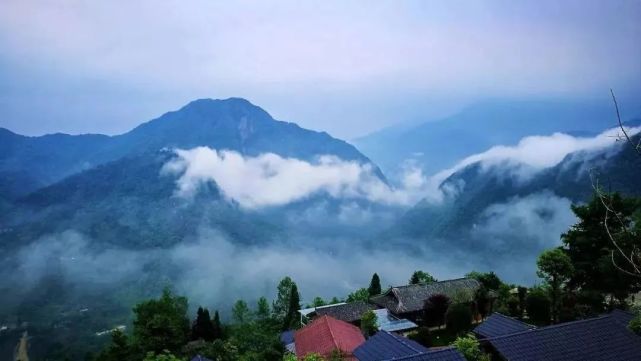 寺庙|住在汶川！这个国庆，栖息无忧盛景里！