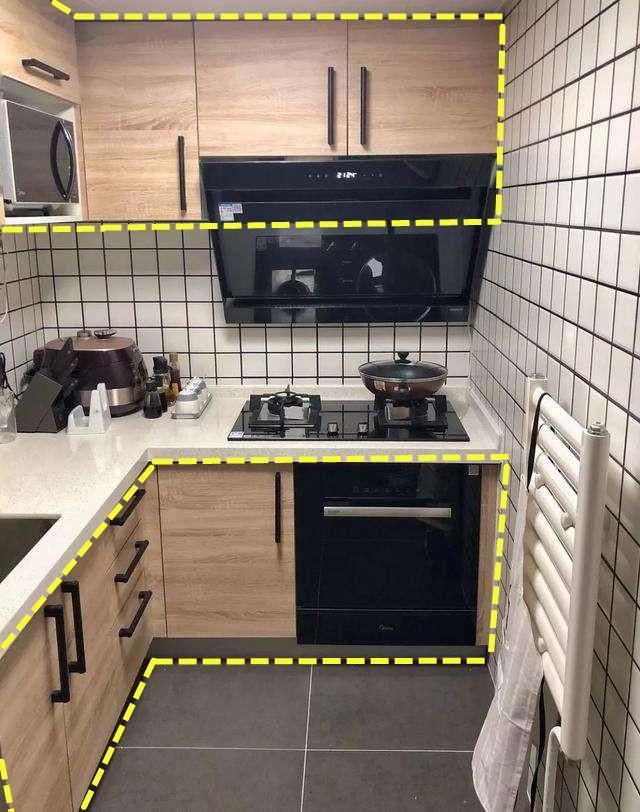 装修设计时尚圈儿 朋友这招高!厨房吊柜一分为二,靠墙缩8公分,收纳功能扩大2倍