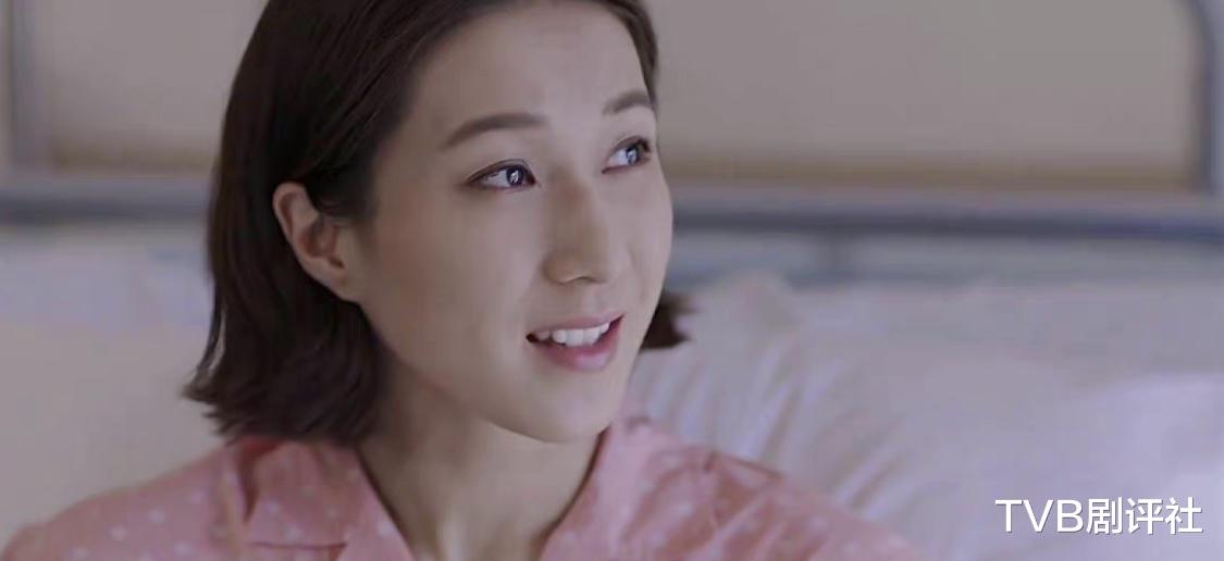 钟嘉欣|《星空下的仁医》钟嘉欣演技多层变化，网友：TVB欠她一个视后