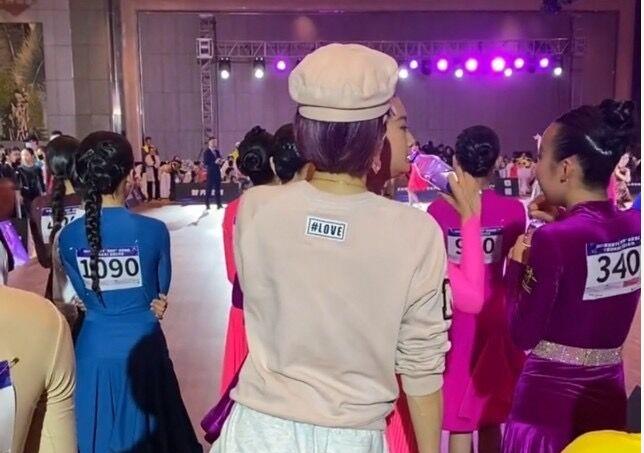 马伊琍|有种“差距”叫离婚两年，马伊琍还是老样子，文章却走上颜值巅峰